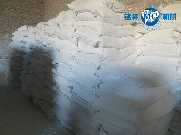 內(nèi)墻膩?zhàn)臃叟浞郊芭淞嫌心男? />
								</div>
								<div   id=